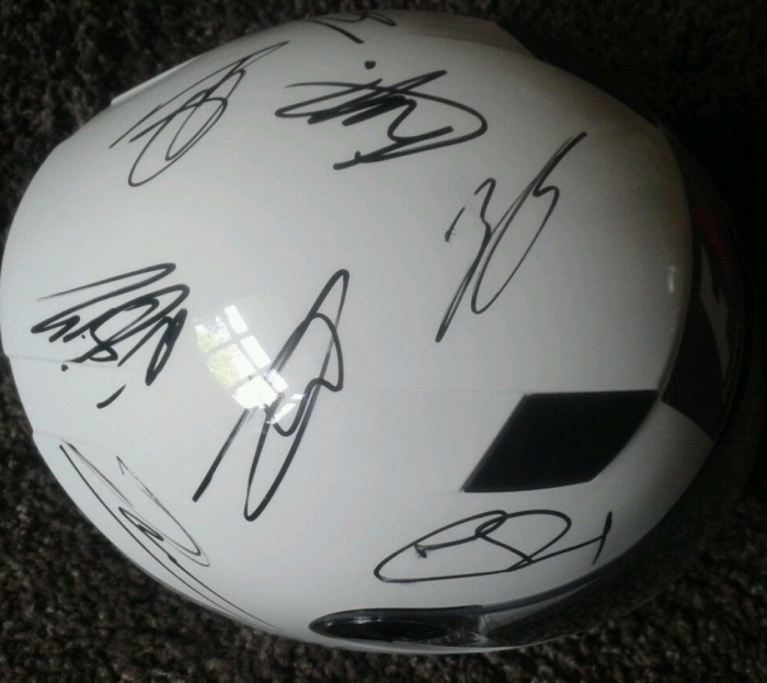 F1-Multi-Signed-Helmet-A-1.png